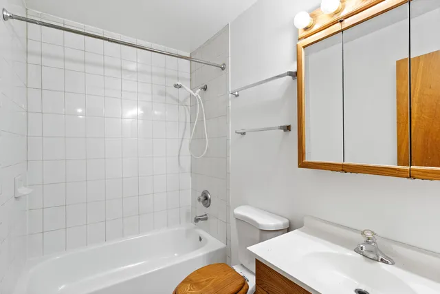 $144,900 | 3861 178th Place, Country Club Hills, IL 60478