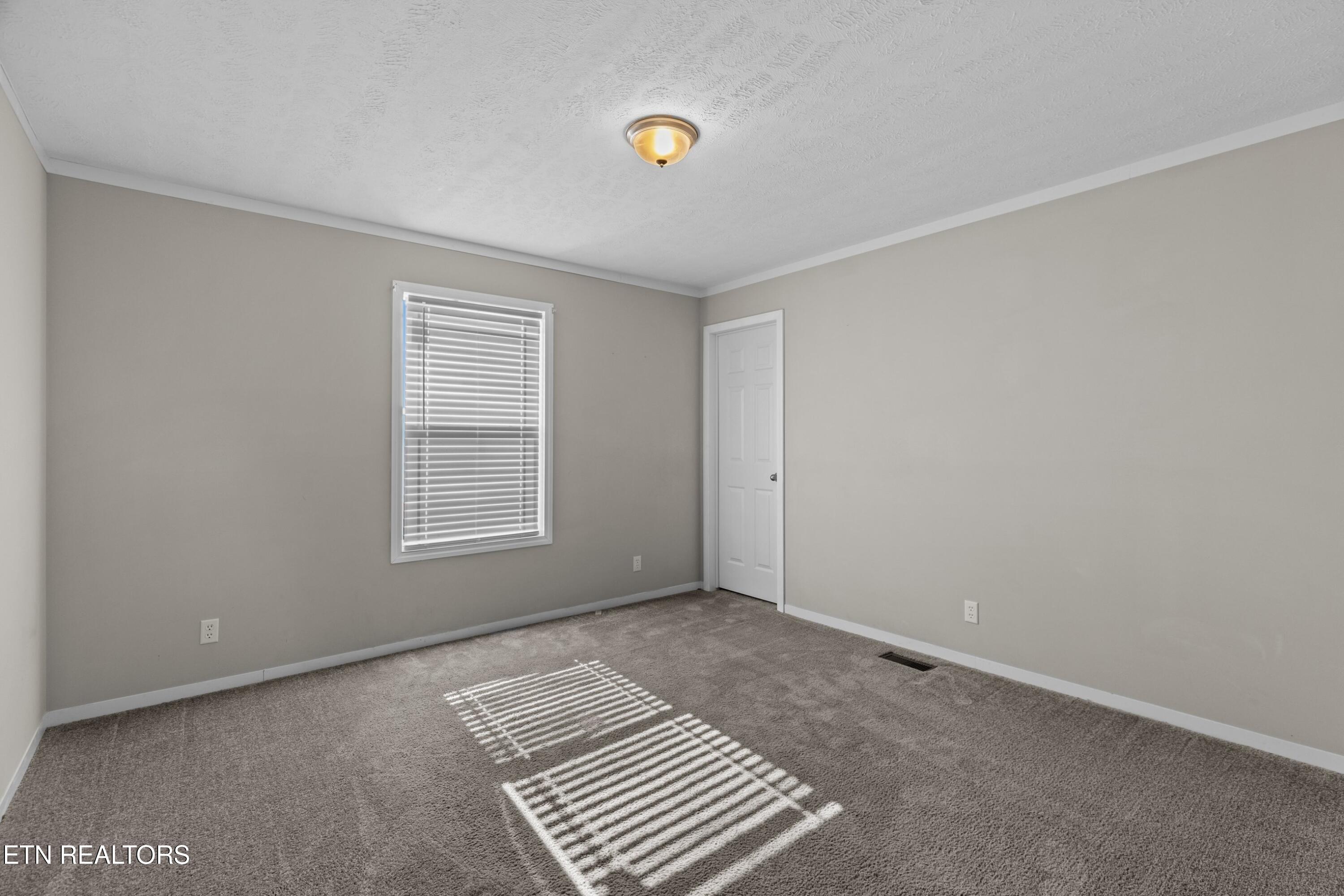 1516 River Path Morristown, TN 37813 - Photo 11 of 29 013-1516RiverPath-Morristown-TN-37813-SM