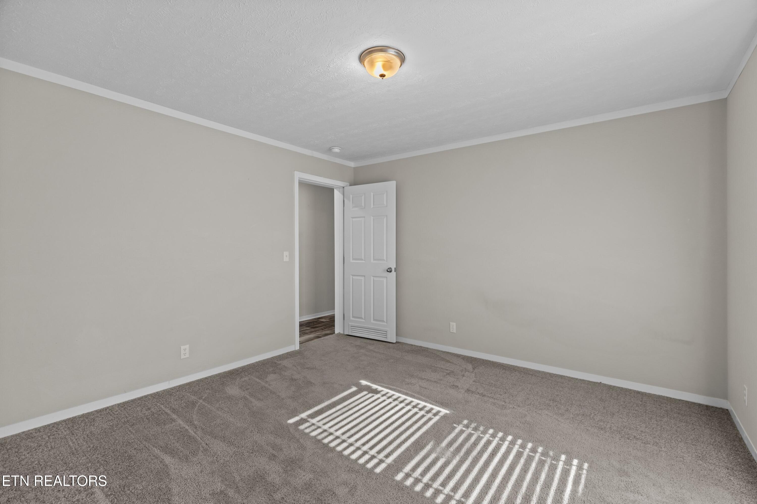 1516 River Path Morristown, TN 37813 - Photo 12 of 29 014-1516RiverPath-Morristown-TN-37813-SM