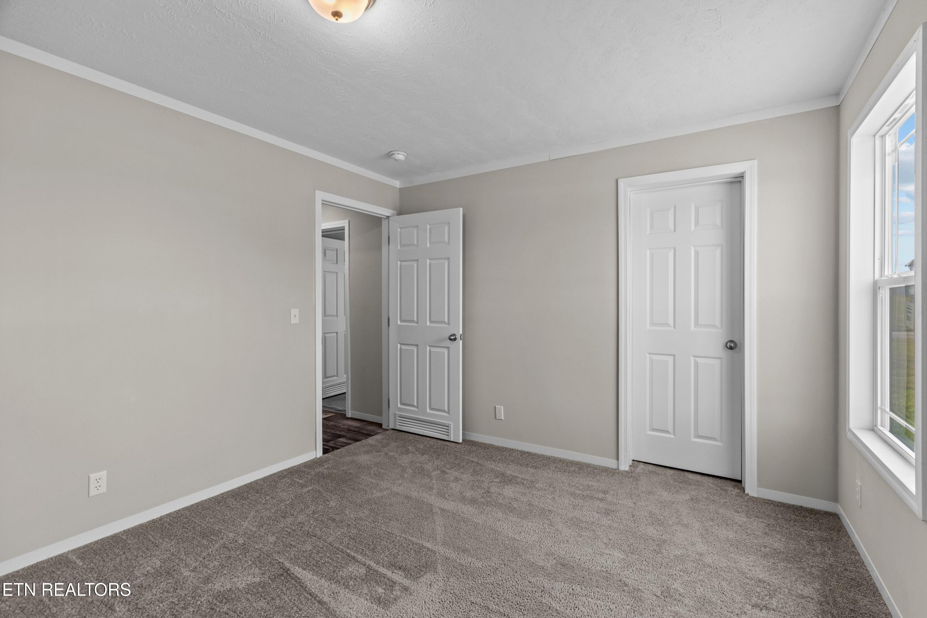1516 River Path Morristown, TN 37813 - Photo 15 of 29 017-1516RiverPath-Morristown-TN-37813-SM