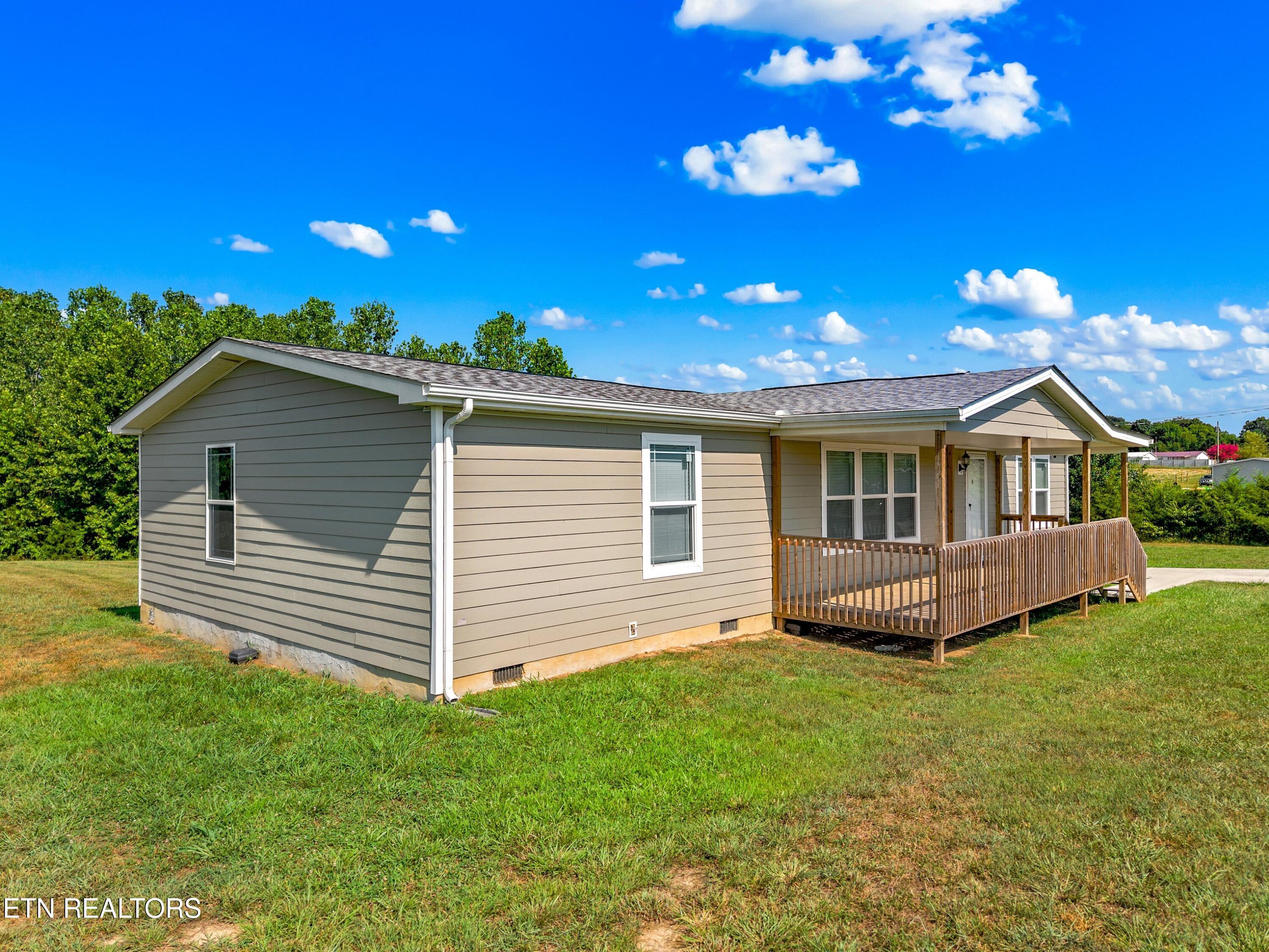 1516 River Path Morristown, TN 37813 - Photo 19 of 29 021-1516RiverPath-Morristown-TN-37813-SM