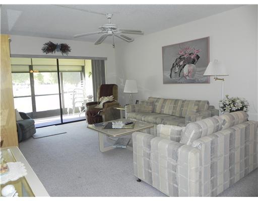 101 Pinecrest Circle, Unit A Jupiter, FL 33458 - Photo 8 of 16 Additional Photo