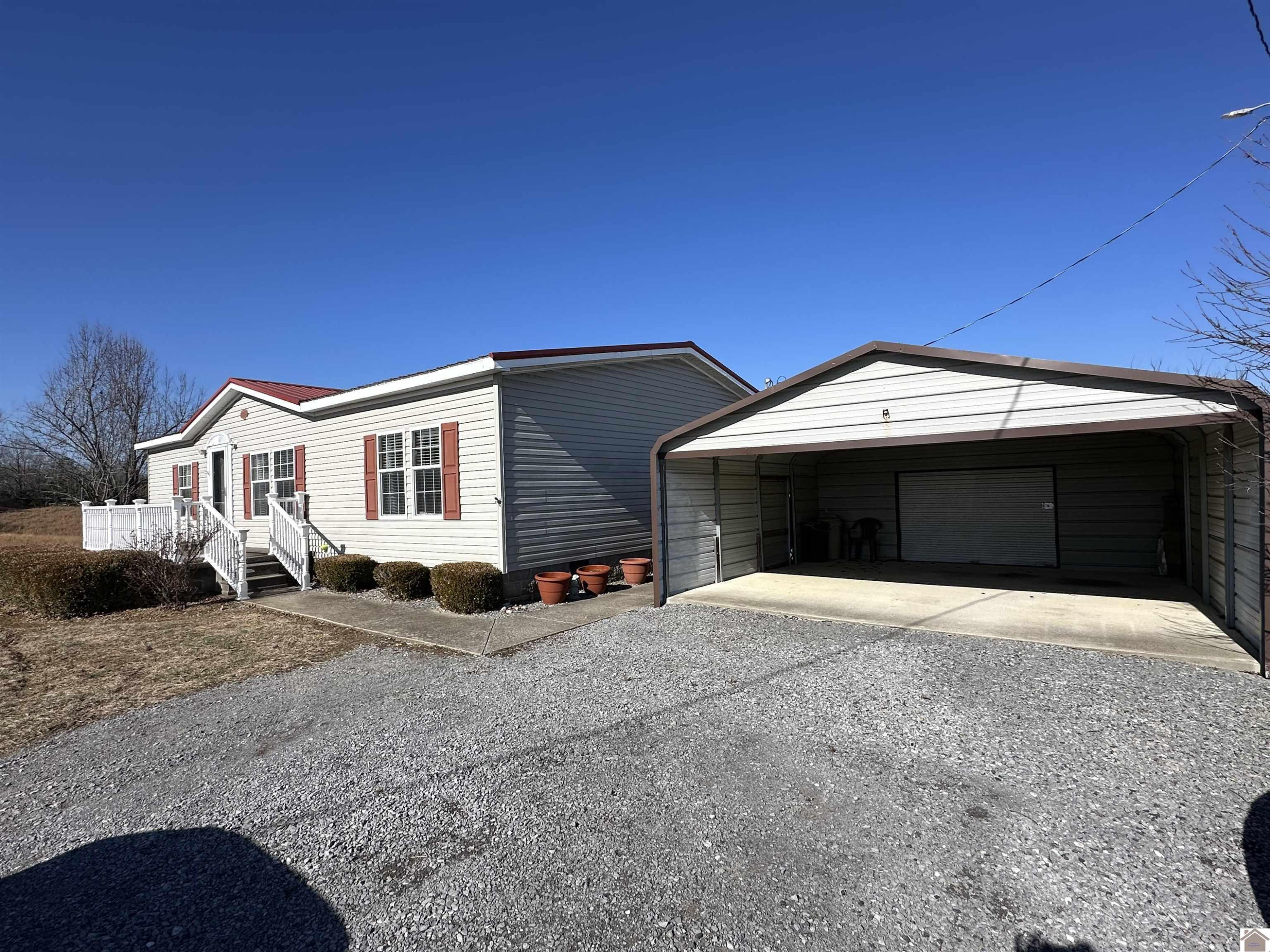 731 Jake Dukes Road Grand Rivers, KY 42045 - Photo 12 of 34 Photo 12