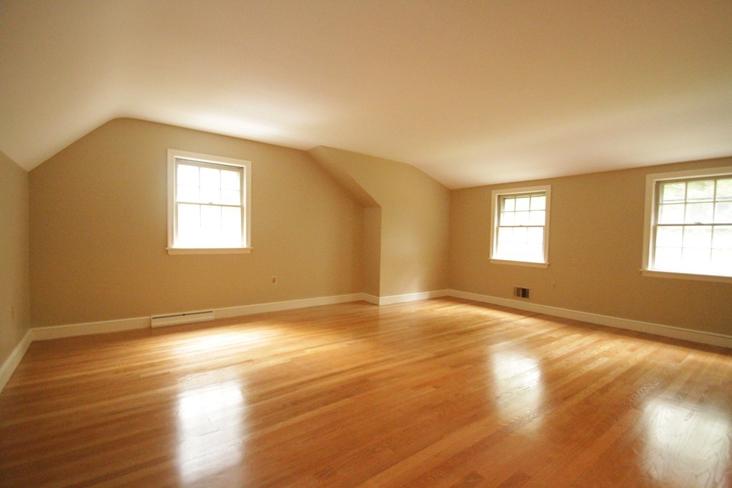 83 Warren Road Ashland, MA 01721 - Photo 2 of 18 Gallery Image 2