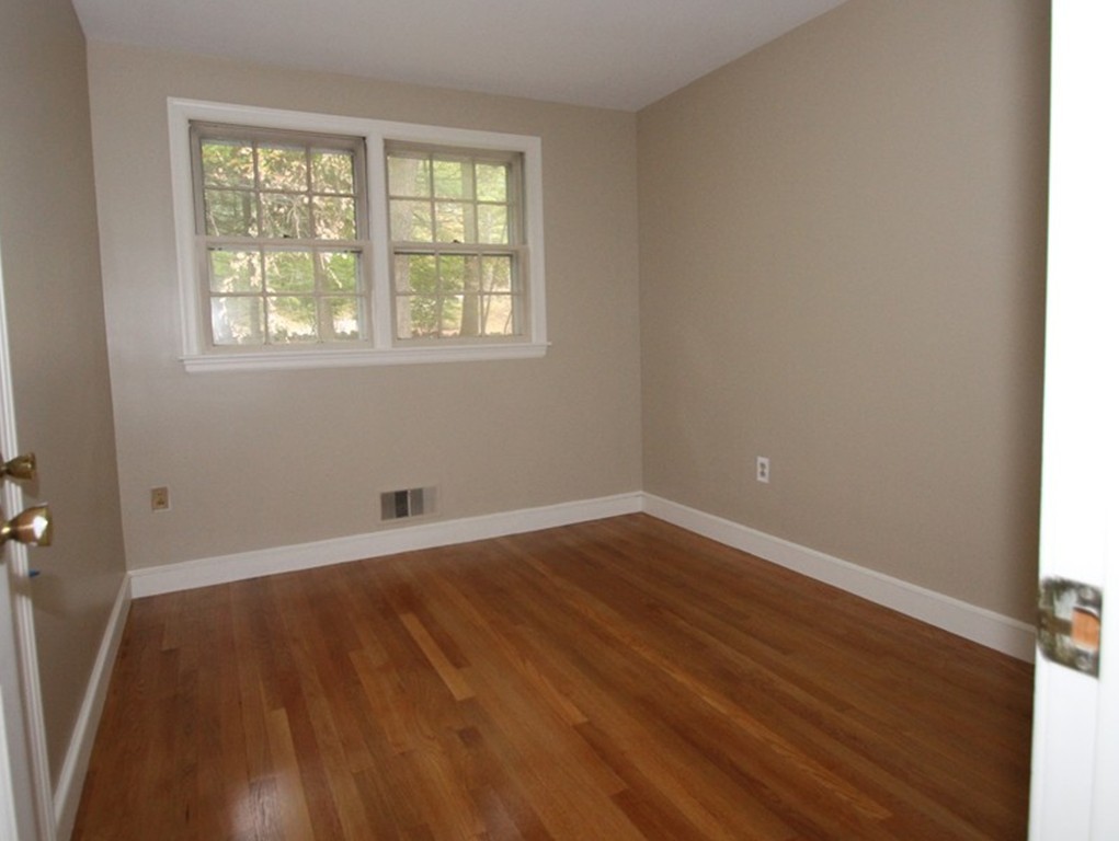 83 Warren Road Ashland, MA 01721 - Photo 8 of 18 Gallery Image 8