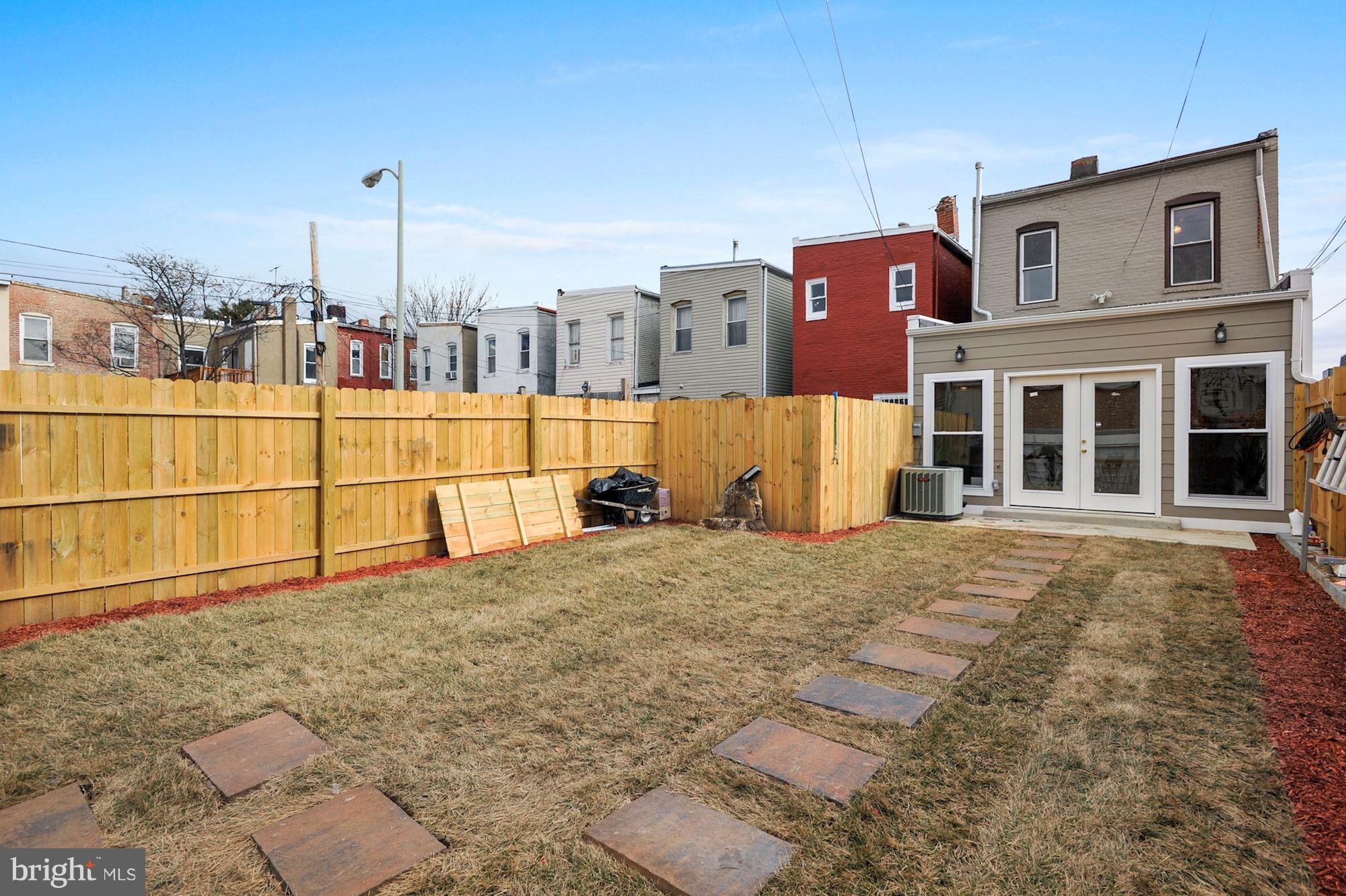 818 12th Street Northeast Washington, DC 20002 - Photo 25 of 29 a house with a outdoor space