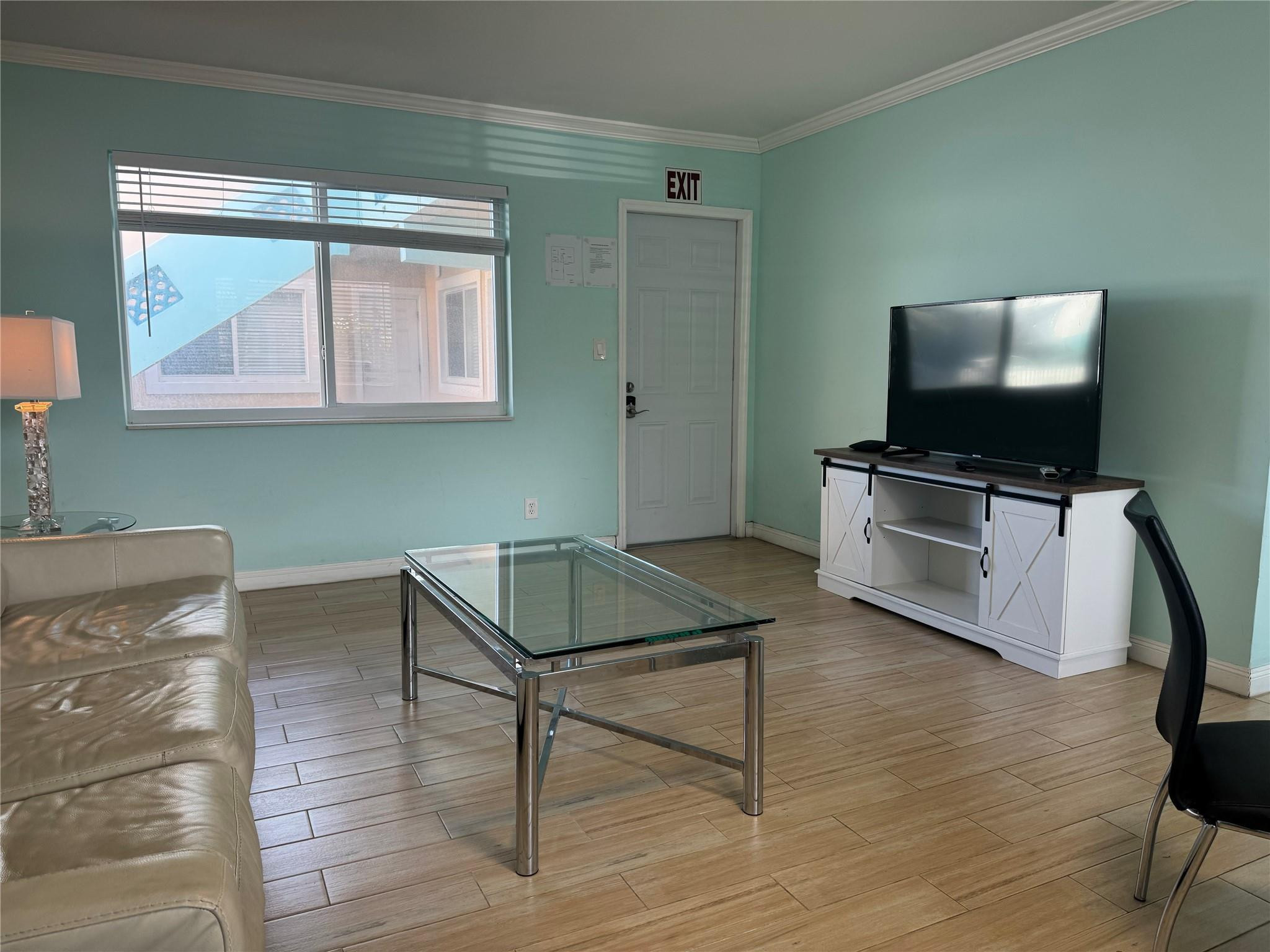 323 Monroe Street, Unit 2 Hollywood, FL 33019 - Photo 30 of 31 Photo 30