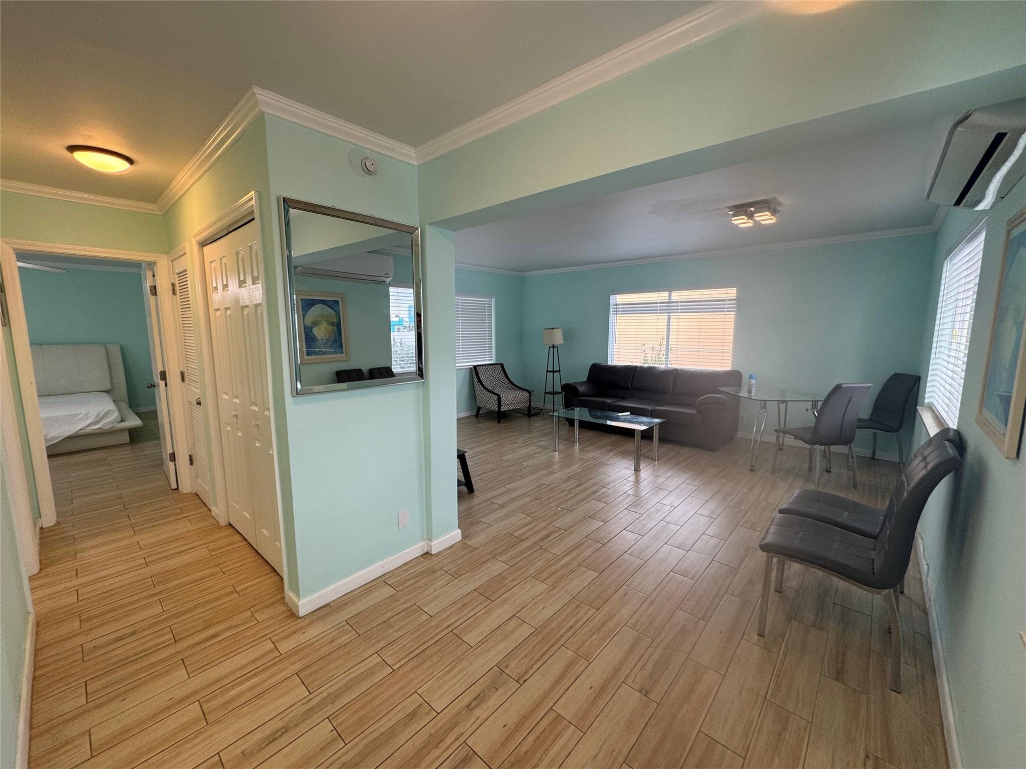 323 Monroe Street, Unit 2 Hollywood, FL 33019 - Photo 8 of 31 Photo 8