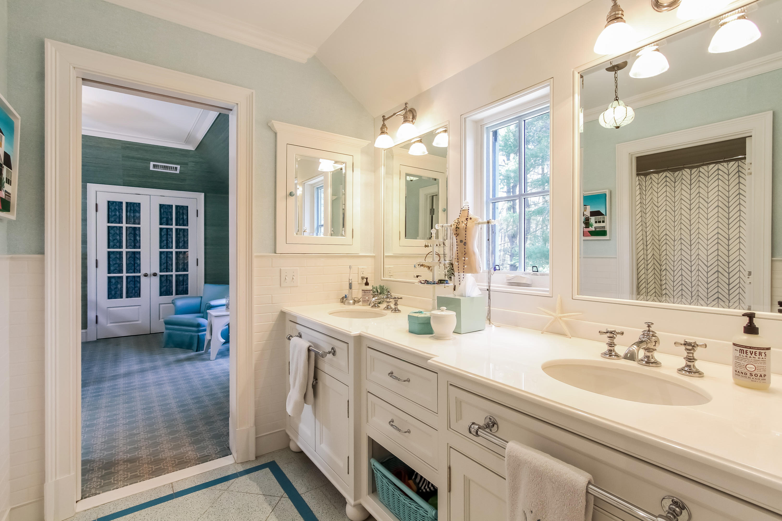 29 Sunswyck Road Darien, CT 06820 - Photo 36 of 59 035-photo-bathroom-1571507