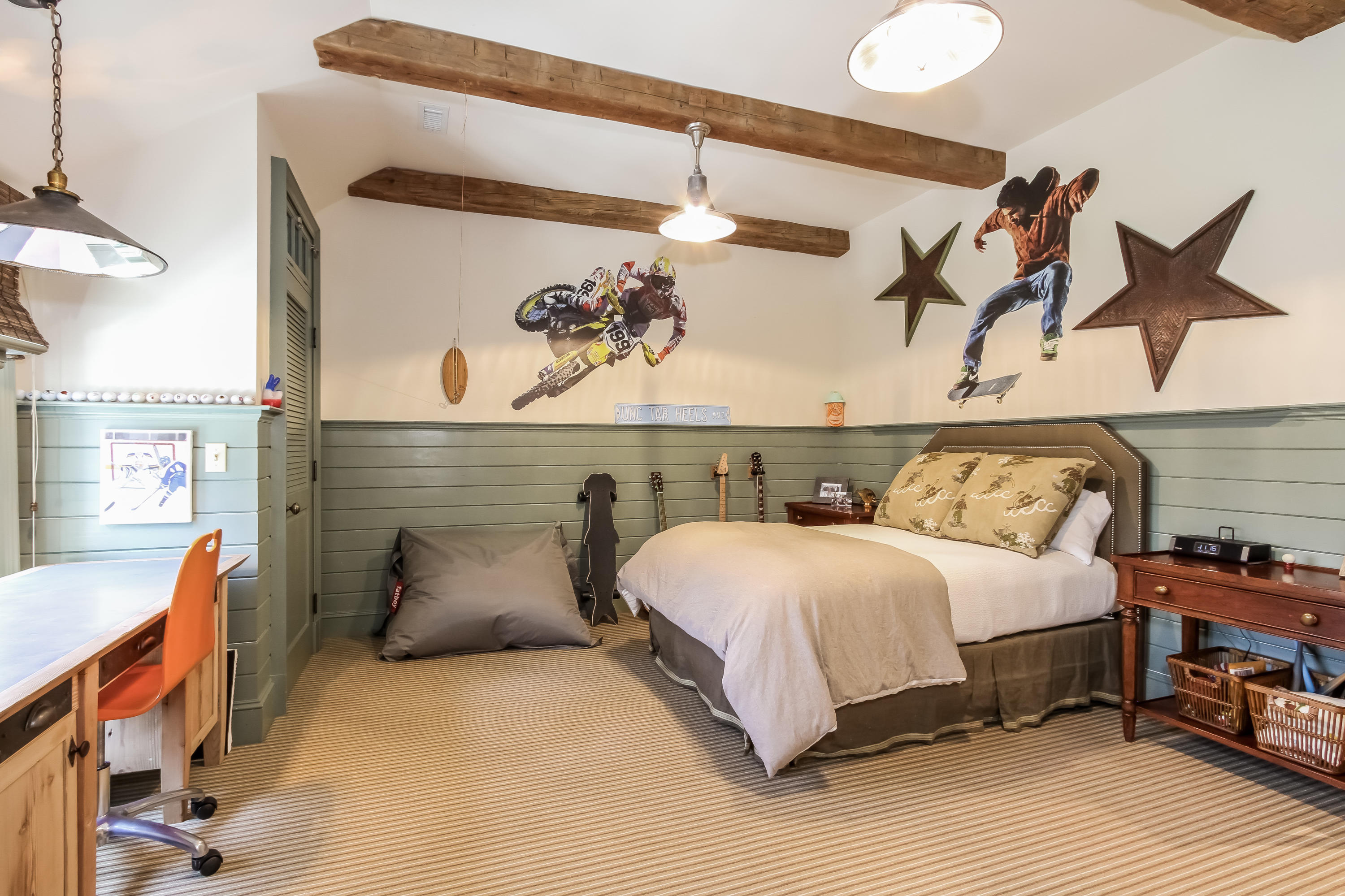 29 Sunswyck Road Darien, CT 06820 - Photo 38 of 59 a bedroom with a bed and wooden floor