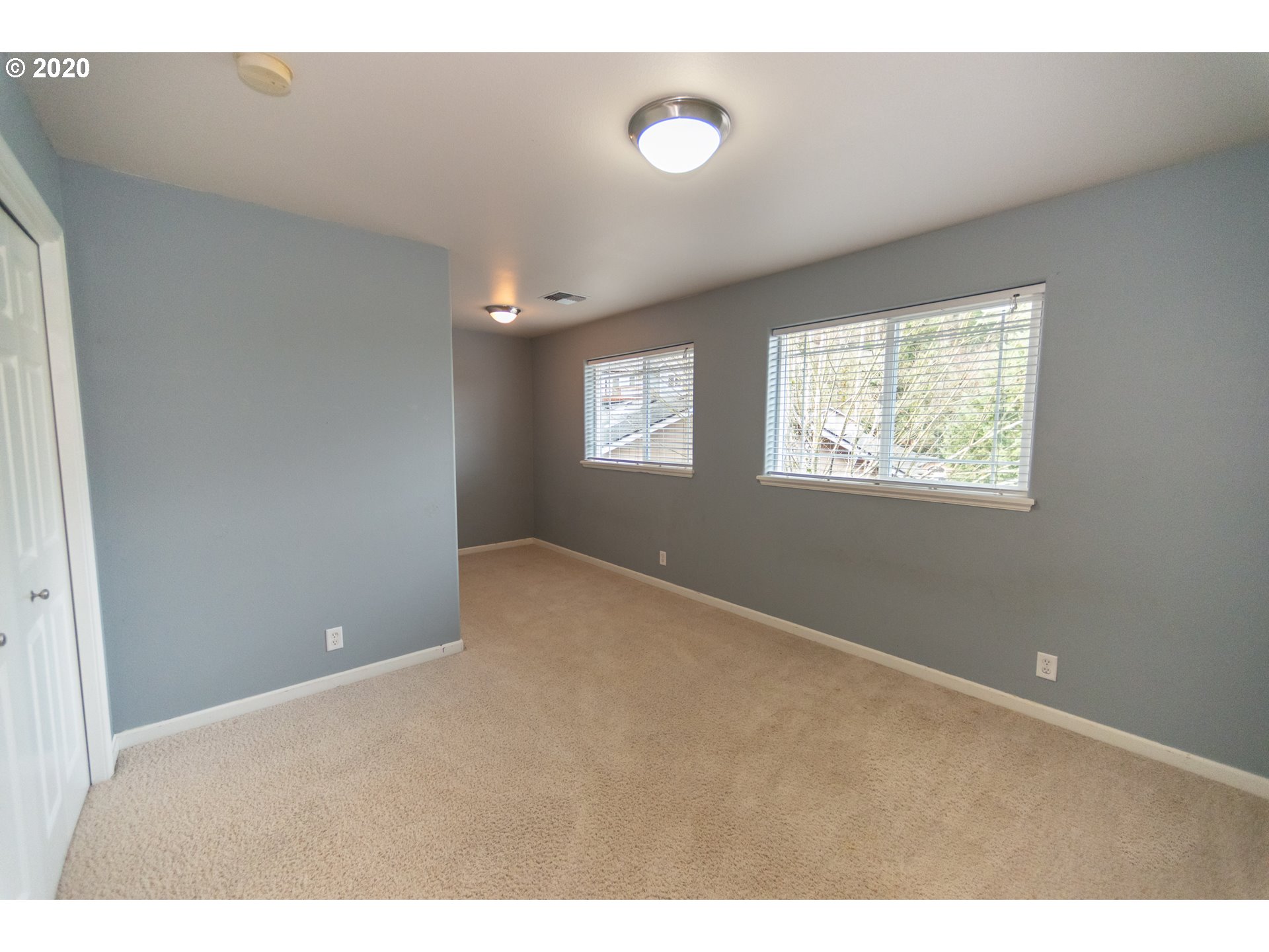 909 South 67th Street Springfield, OR 97478 - Photo 13 of 27