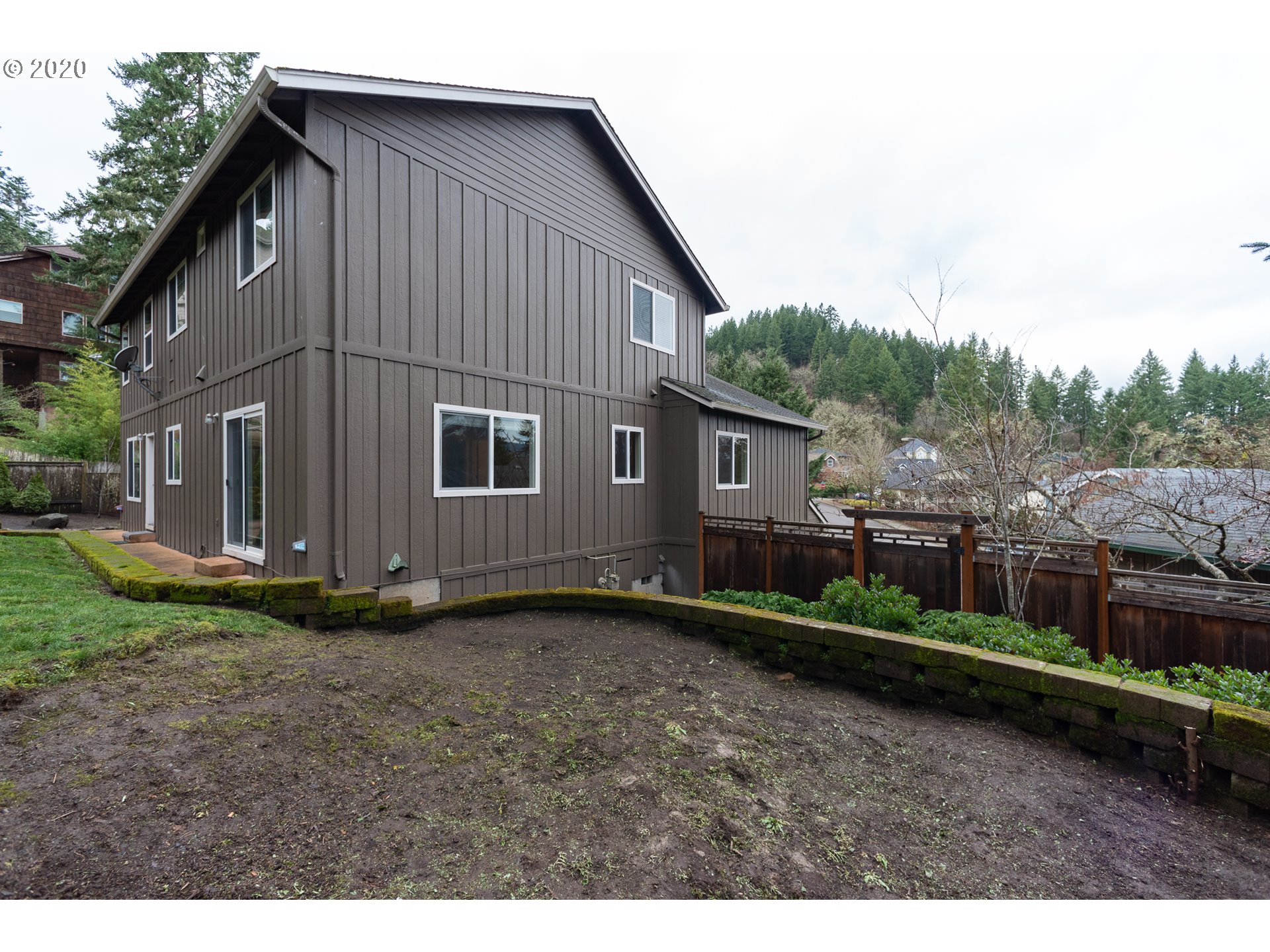 909 South 67th Street Springfield, OR 97478 - Photo 24 of 27
