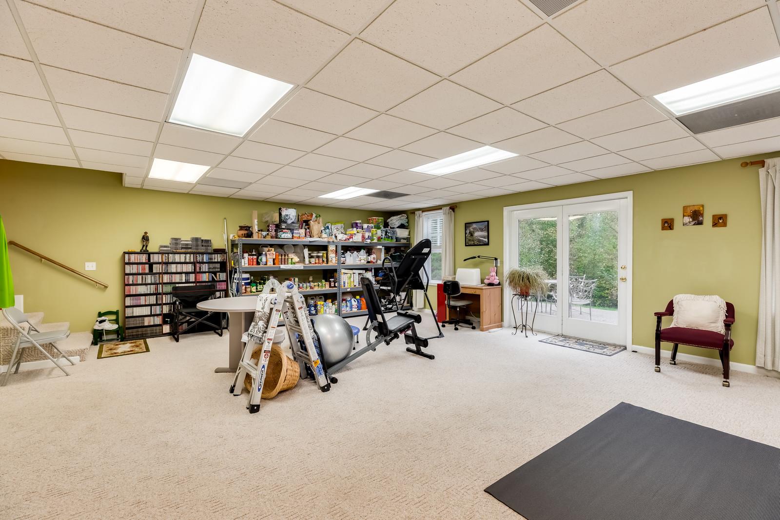 1529 Rapids Road Portland, TN 37148 - Photo 11 of 30 a view of a room with gym equipment