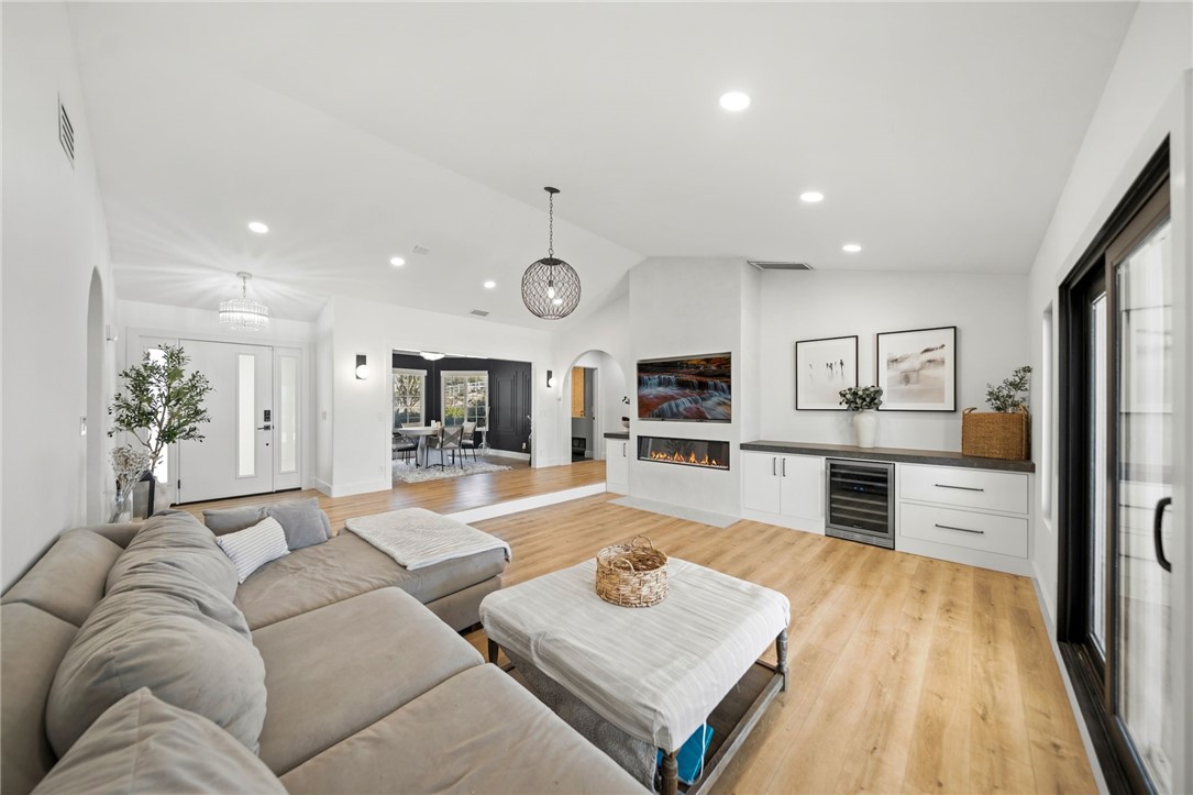 30357 San Pasqual Road Temecula, CA 92591 - Photo 11 of 73 Gallery Image 11