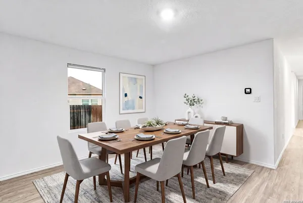 $1,995 | 401 Alta Vista Terrace, Seguin, TX 78155