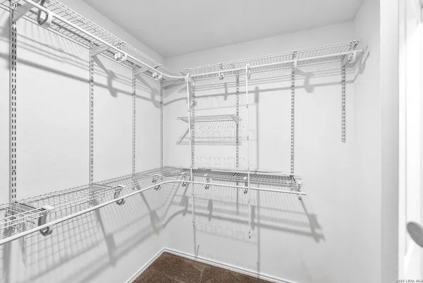 $1,995 | 401 Alta Vista Terrace, Seguin, TX 78155