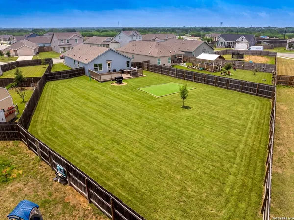 $1,995 | 401 Alta Vista Terrace, Seguin, TX 78155