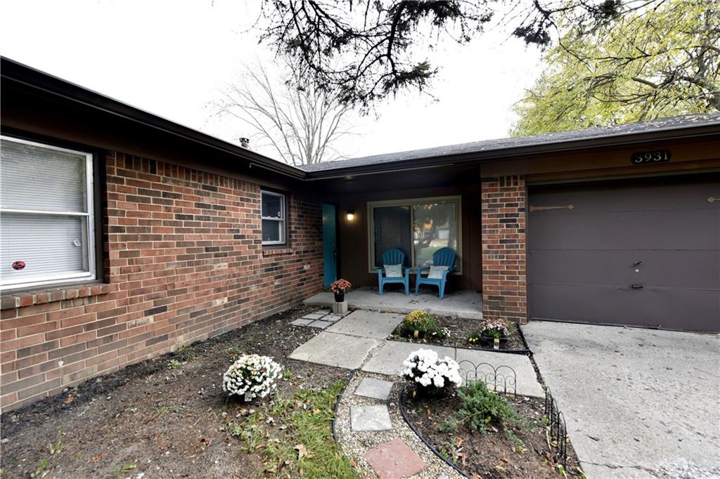 3931 Mitthoeffer Road Indianapolis, IN 46235 - Photo 2 of 19 Gallery Image 2