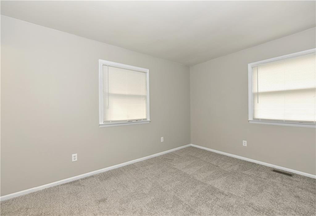 3931 Mitthoeffer Road Indianapolis, IN 46235 - Photo 12 of 19 Gallery Image 12