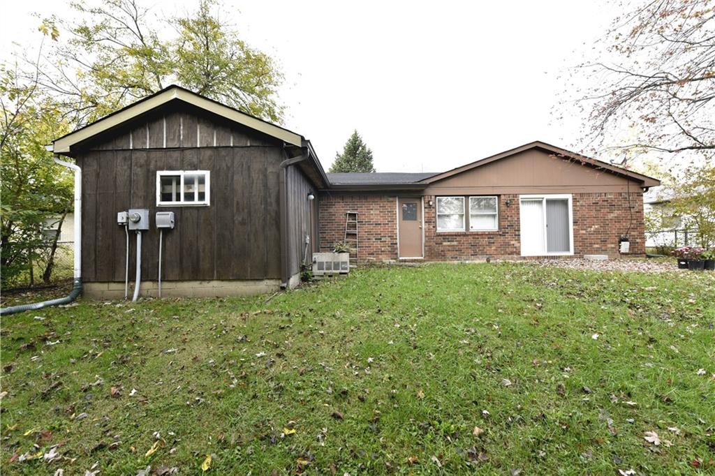 3931 Mitthoeffer Road Indianapolis, IN 46235 - Photo 18 of 19 Gallery Image 18