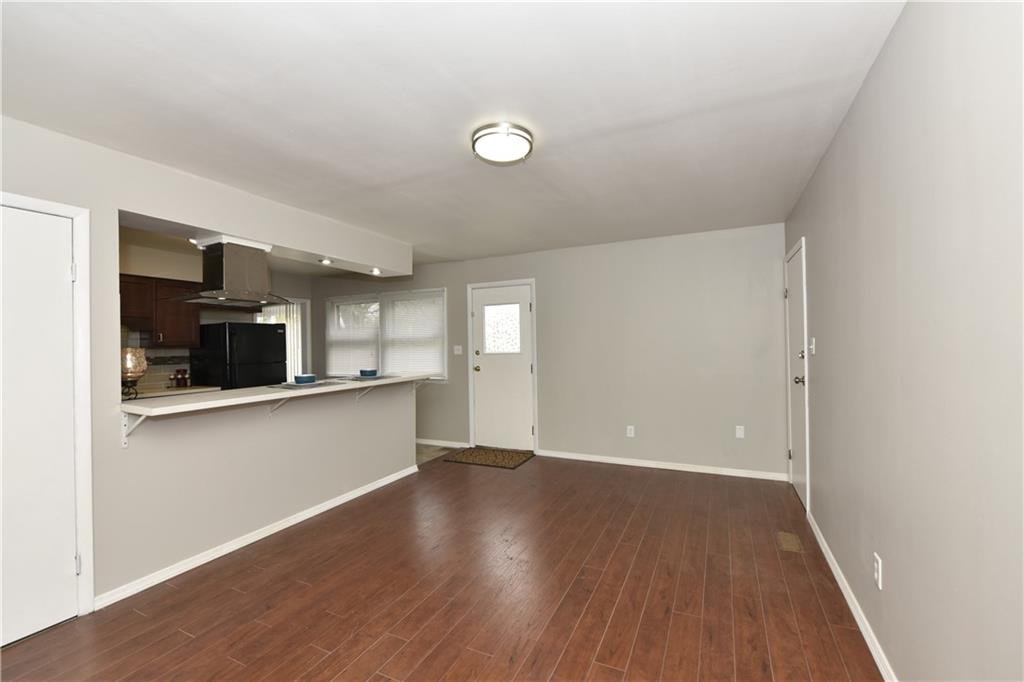 3931 Mitthoeffer Road Indianapolis, IN 46235 - Photo 7 of 19 Gallery Image 7