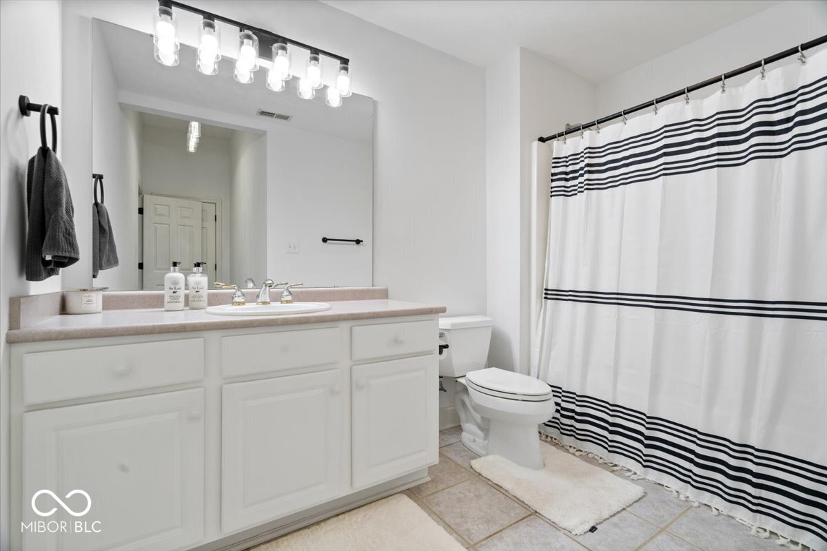 14035 Stone Key Way Fishers, IN 46040 - Photo 46 of 72