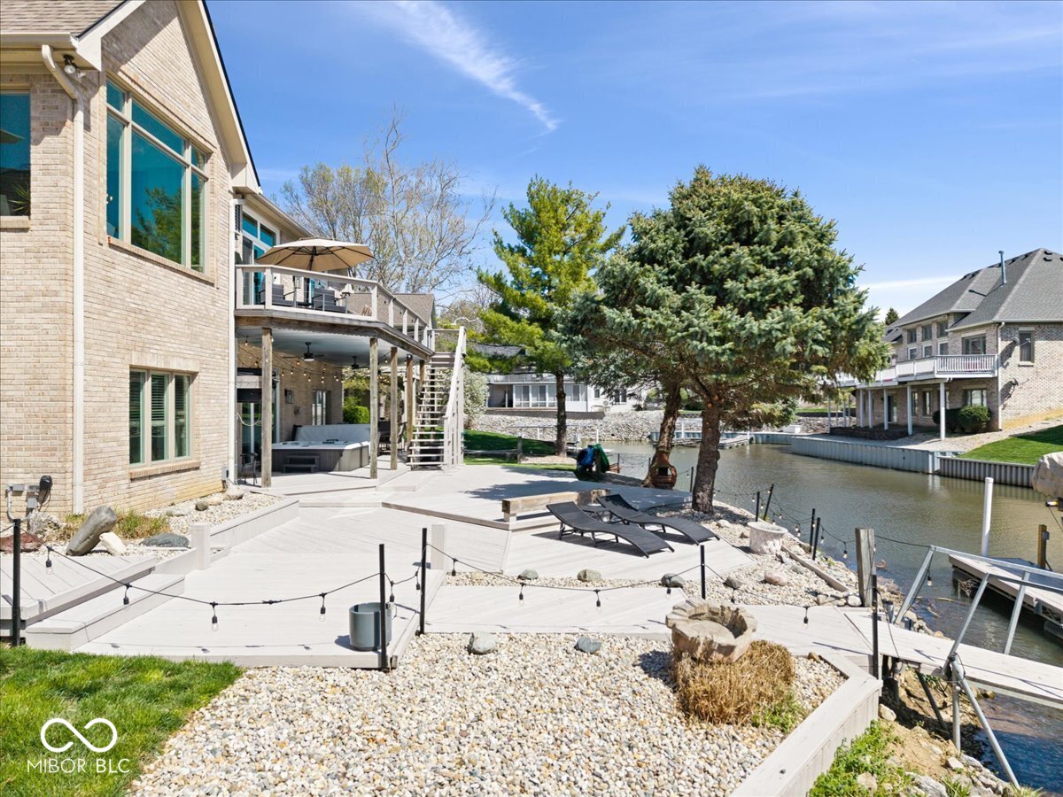 14035 Stone Key Way Fishers, IN 46040 - Photo 64 of 72