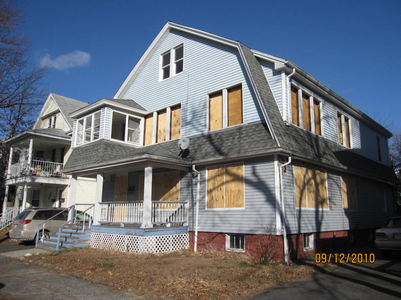 21 Lyndale Street Springfield, MA 01108 - Photo 1 of 1 a front view of a house with a garage
