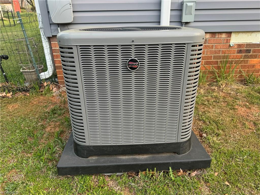 139 Parker Road Mocksville, NC 27028 - Photo 12 of 14 Newer HVAC unit