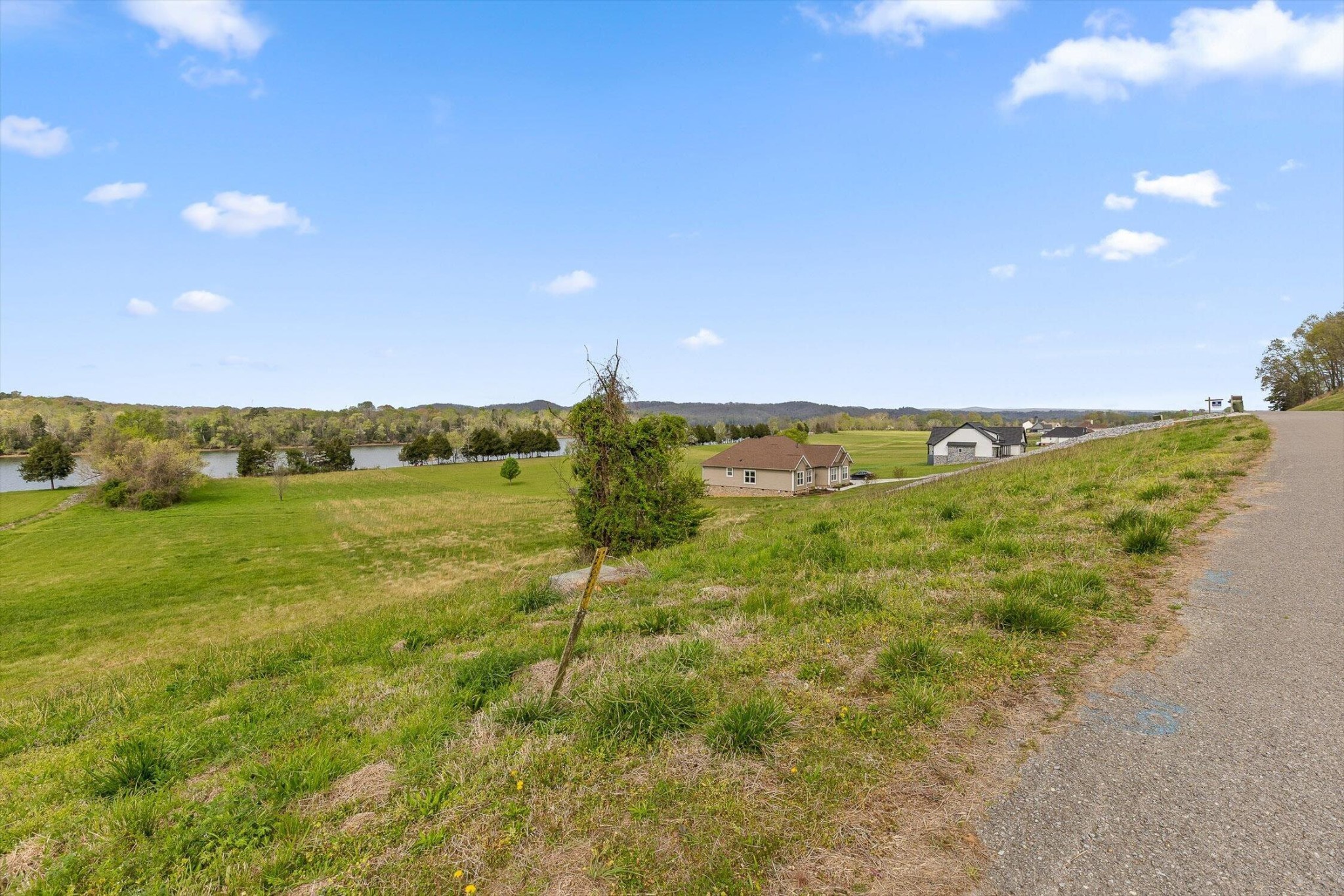 66 Espalier Drive Decatur, TN 37322 - Photo 13 of 38