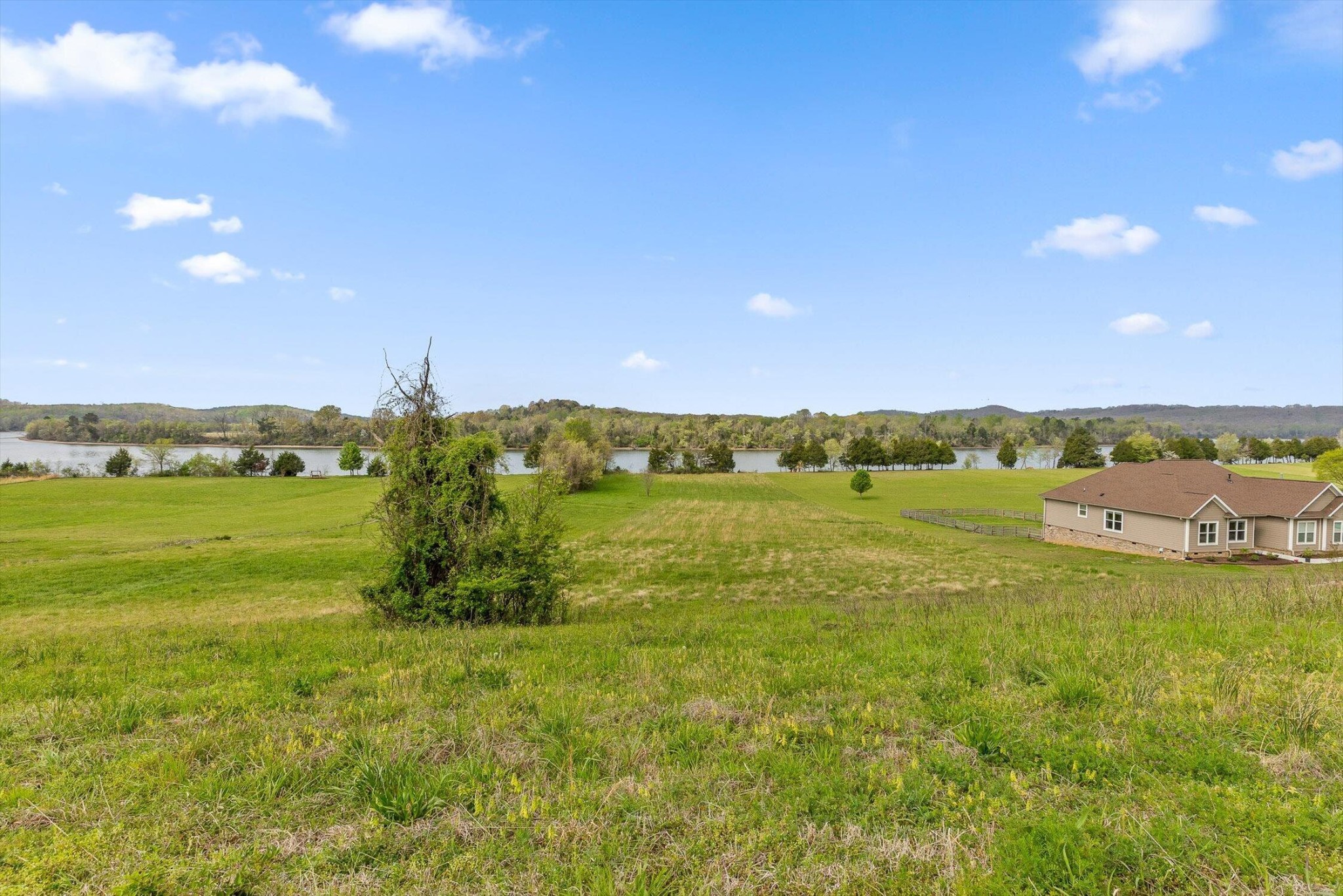 66 Espalier Drive Decatur, TN 37322 - Photo 15 of 38