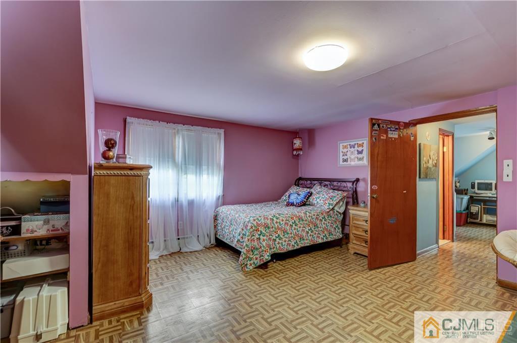 149 East Hill Road Colonia, NJ 07067 - Photo 18 of 27 Gallery Image 18