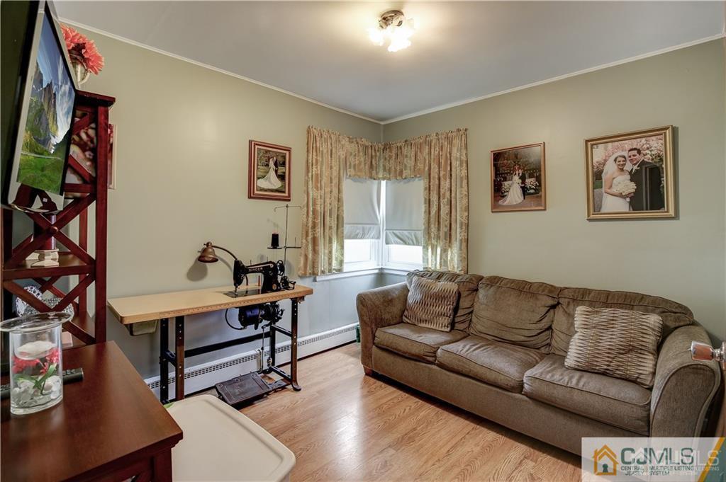 149 East Hill Road Colonia, NJ 07067 - Photo 10 of 27 Gallery Image 10