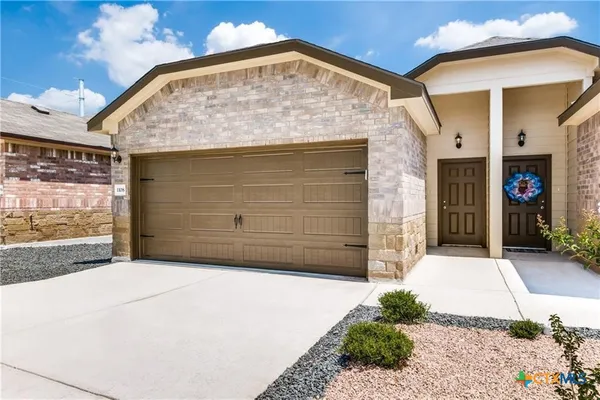 $1,449 | 1114 Renee Street, Seguin, TX 78155