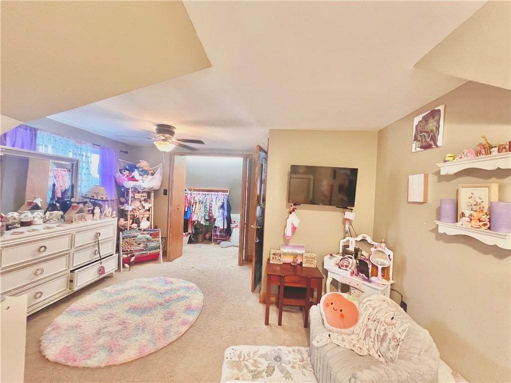929 Mt Jackson Road New Castle, PA 16102 - Photo 13 of 21 a view of a livingroom and dining room and wooden floor