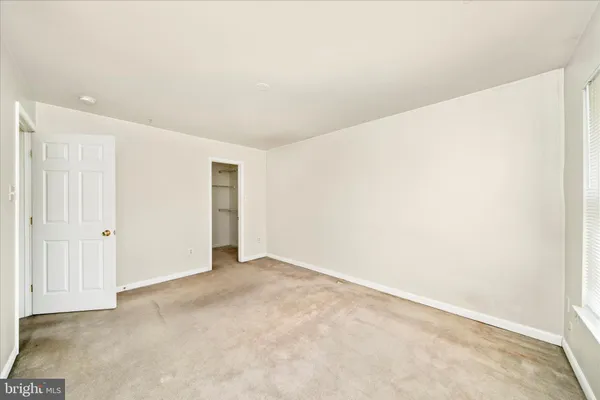 $434,950 | 7704 English Oak Circle, Unit 10, Elkridge, MD 21075