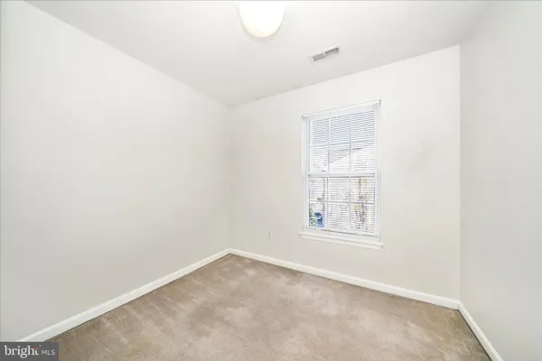 $434,950 | 7704 English Oak Circle, Unit 10, Elkridge, MD 21075