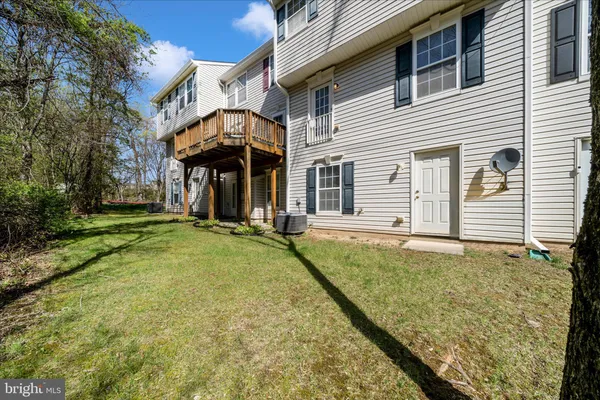 $434,950 | 7704 English Oak Circle, Unit 10, Elkridge, MD 21075