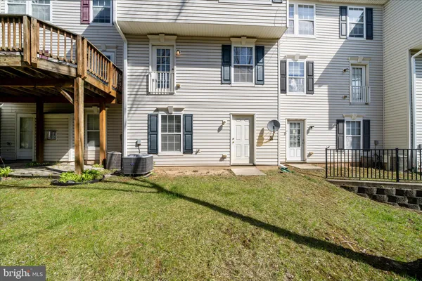 $434,950 | 7704 English Oak Circle, Unit 10, Elkridge, MD 21075