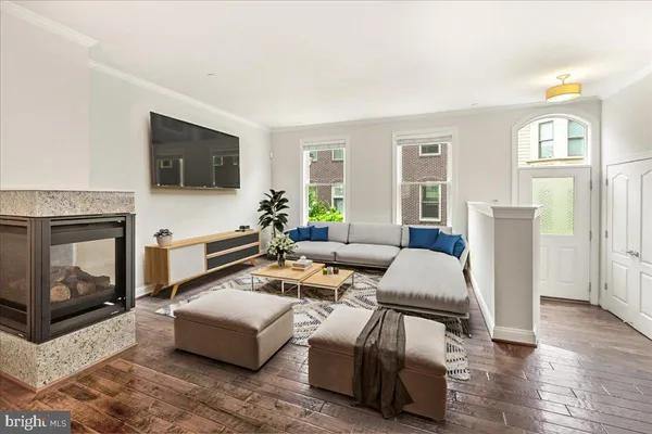 $3,850 | 6 Maxwell Square, Frederick, MD 21701