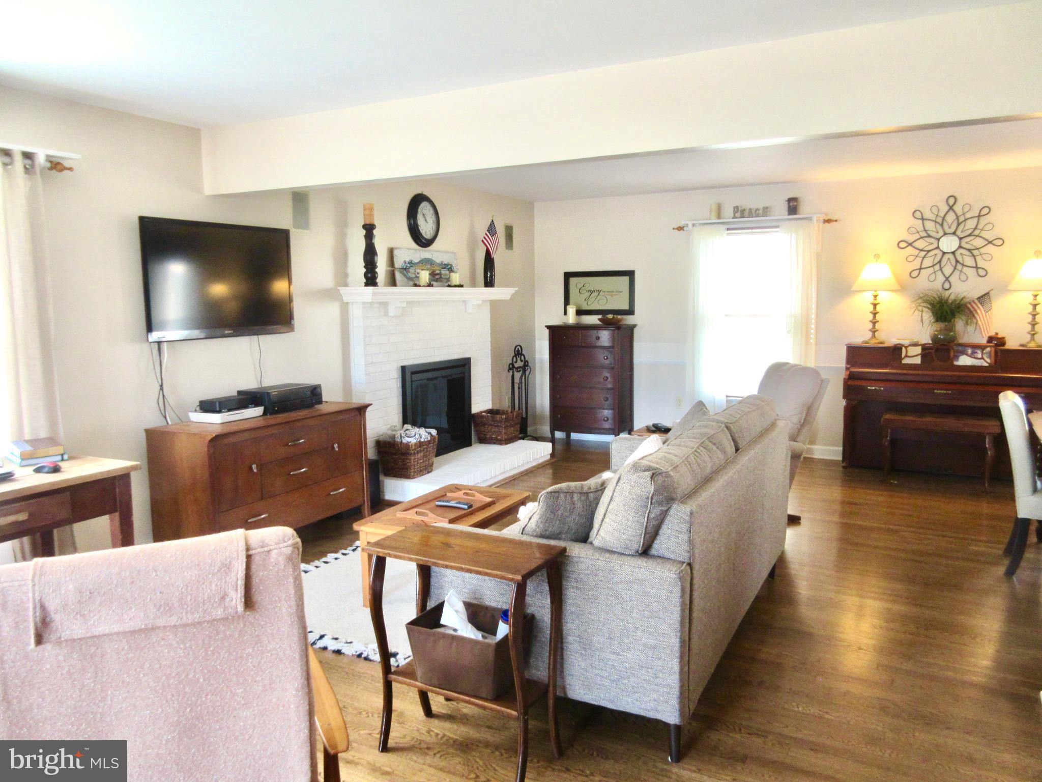 3334 Choptank Road Preston, MD 21655 - Photo 12 of 51 View of the spacious Family Room.