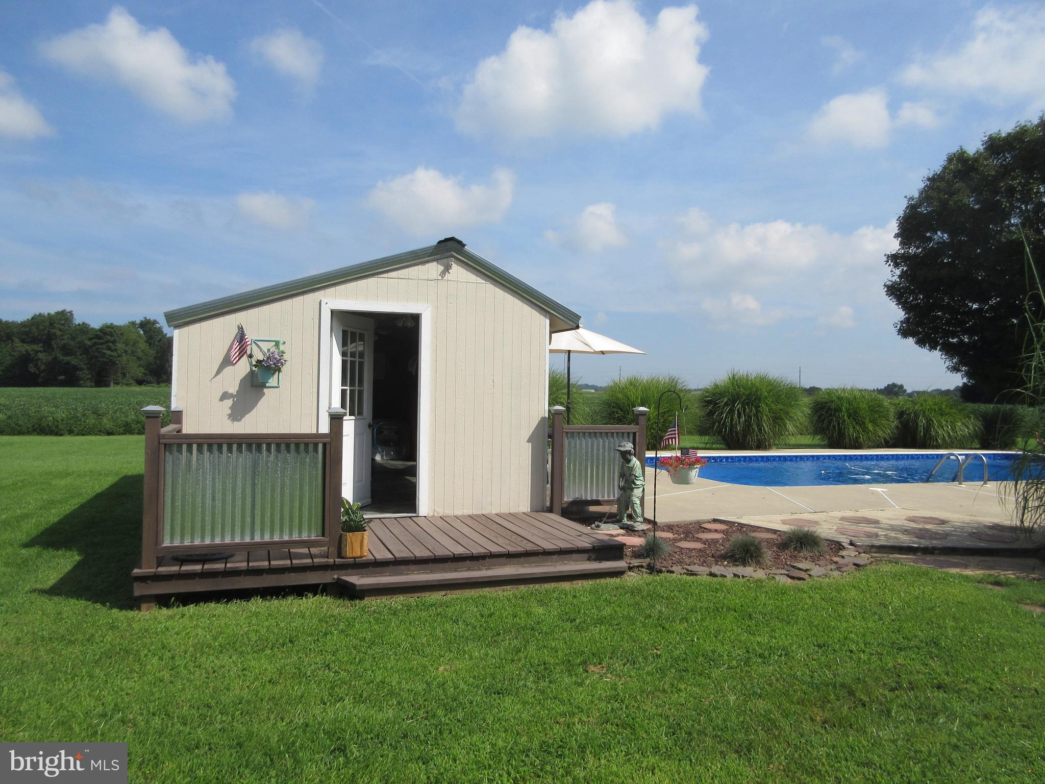3334 Choptank Road Preston, MD 21655 - Photo 39 of 51 An entry to the Pool Cabana.