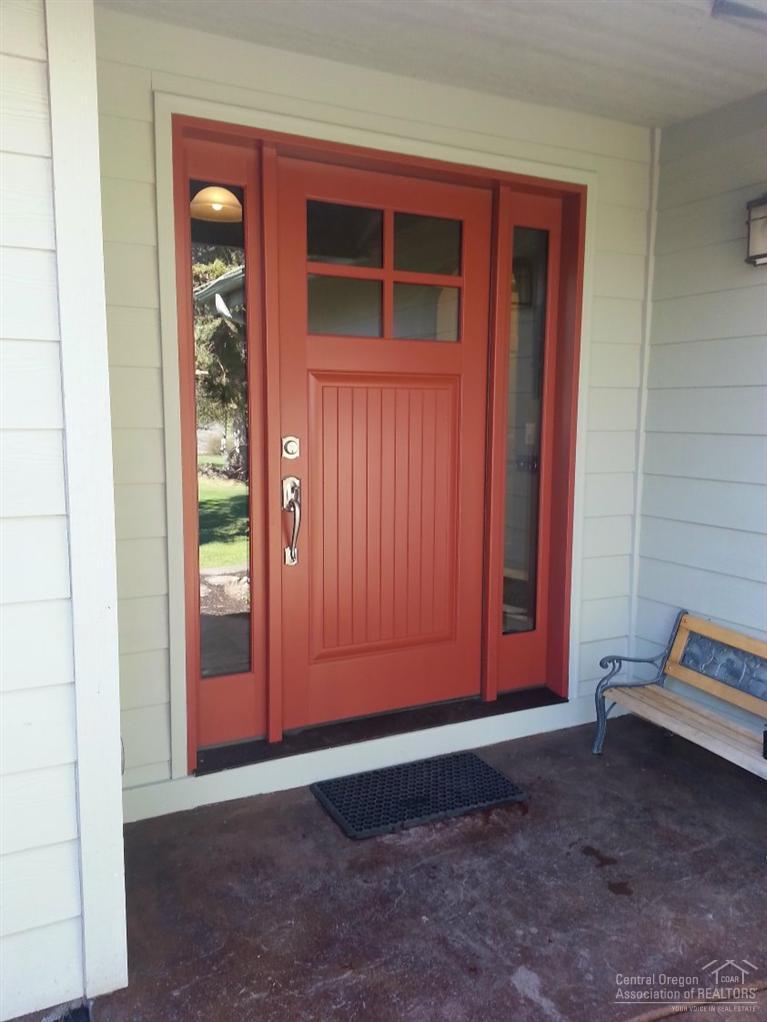 62433 Quail Ridge Road Bend, OR 97701 - Photo 2 of 25 a view of outdoor space and front door of house