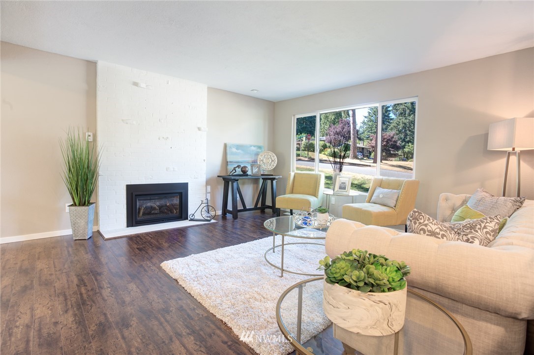 1024 200th Place Southeast Bothell, WA 98012 - Photo 3 of 17