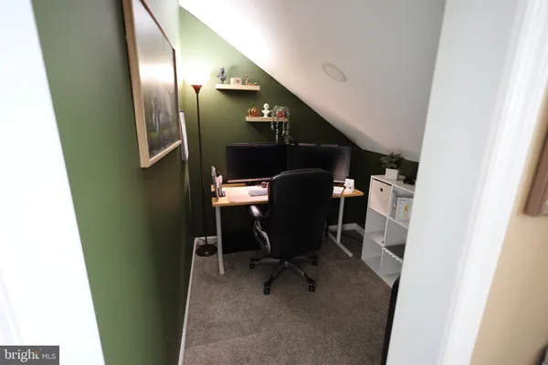 $189,900 | 1102 East Oldtown Road, Cumberland, MD 21502