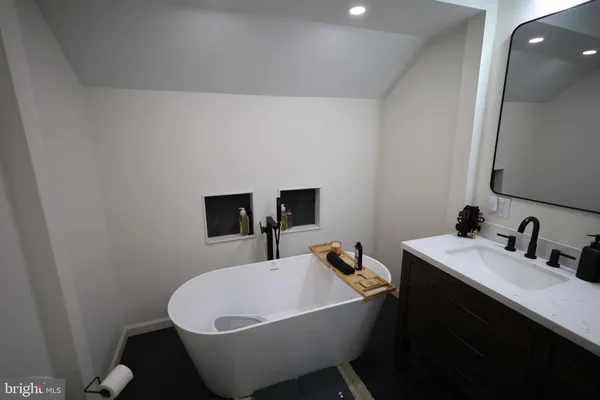 $189,900 | 1102 East Oldtown Road, Cumberland, MD 21502