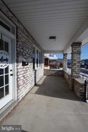 $189,900 | 1102 East Oldtown Road, Cumberland, MD 21502