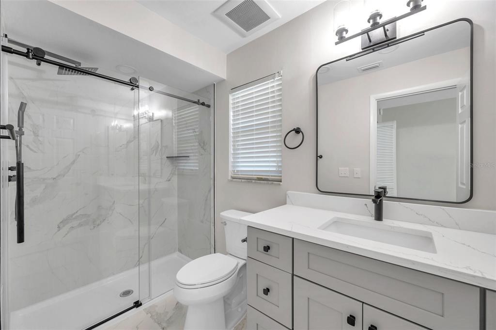 8789 Maplewood Road Seminole, FL 33777 - Photo 22 of 73