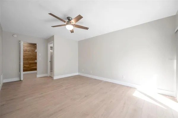 $3,950 | 8789 Maplewood Road, Seminole, FL 33777