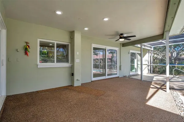 $3,950 | 8789 Maplewood Road, Seminole, FL 33777